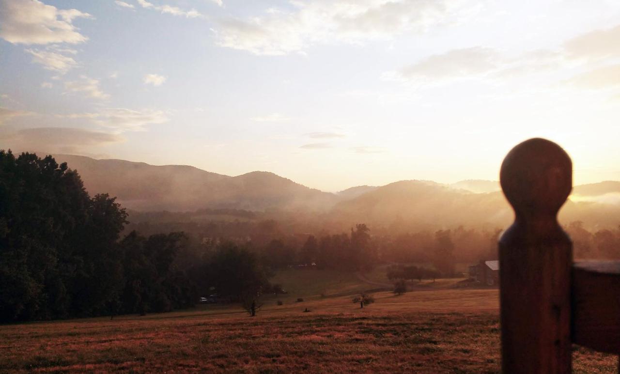 Alojamento de Turismo Selvagem Graves Mountain Farm & *