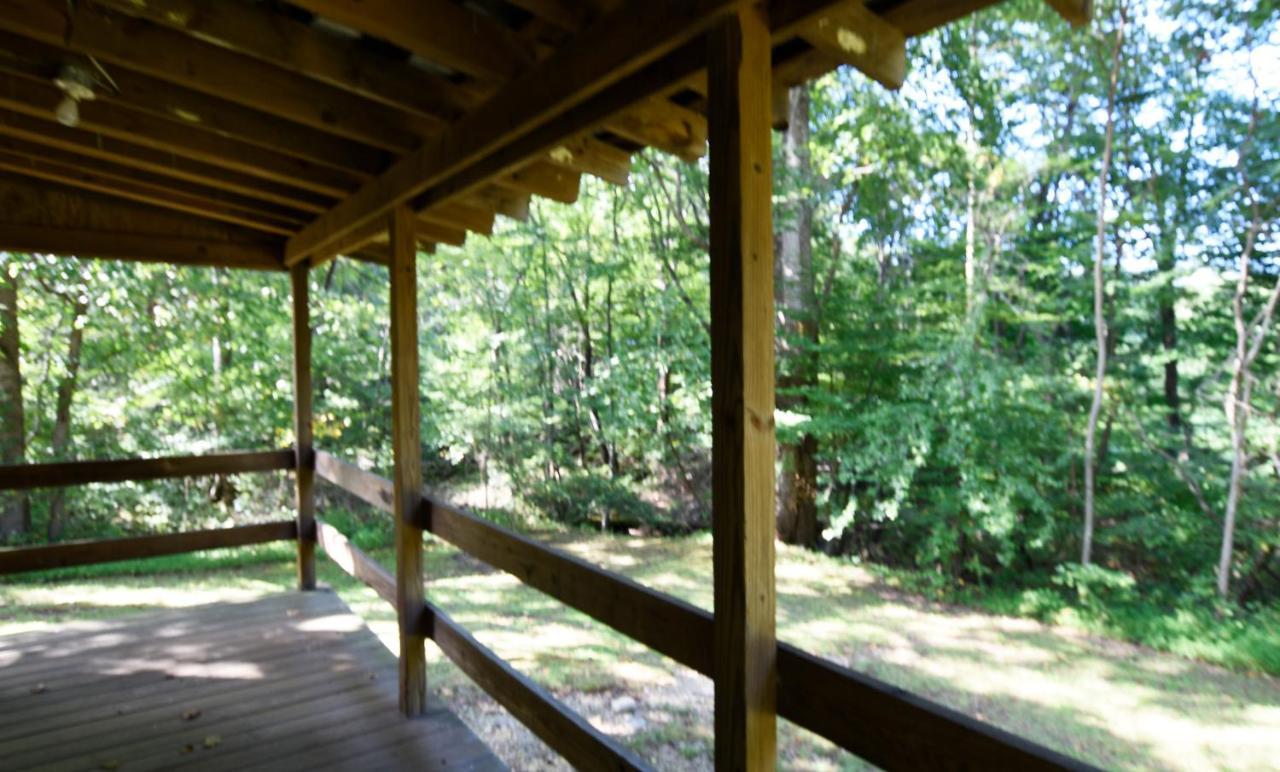 Graves Mountain Farm & Lodge *