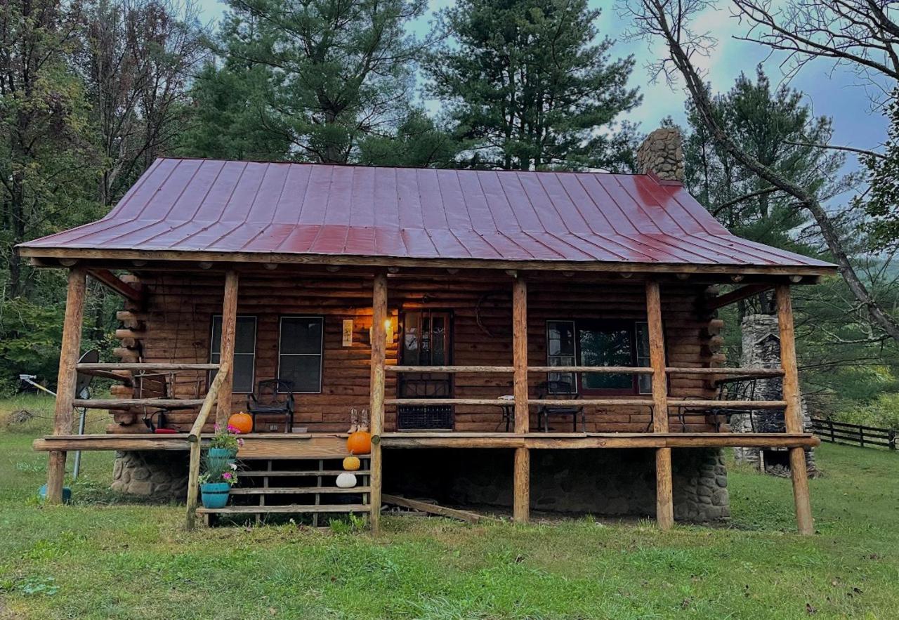 Graves Mountain Farm & Lodge Syria