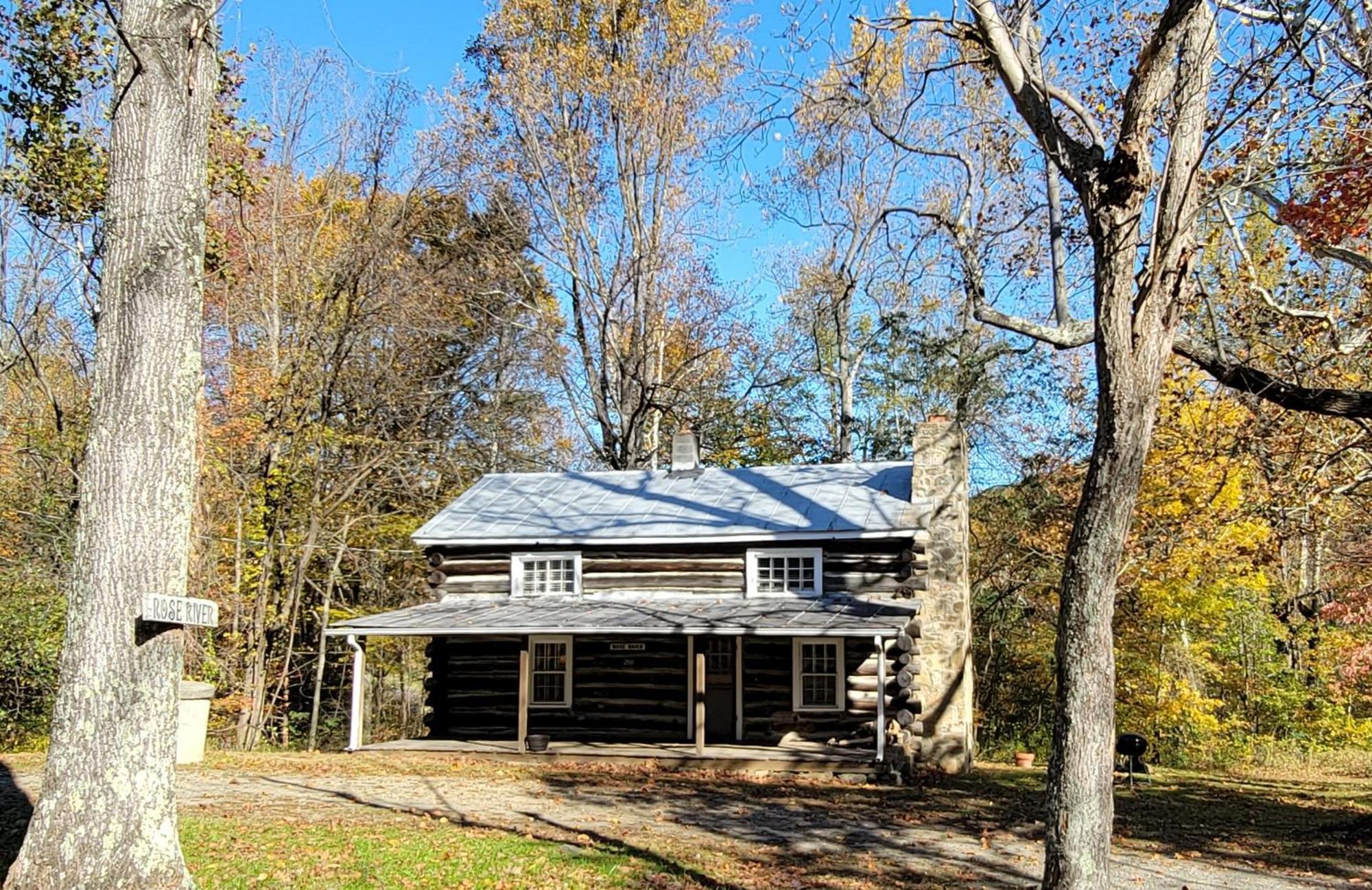 Graves Mountain Farm & *